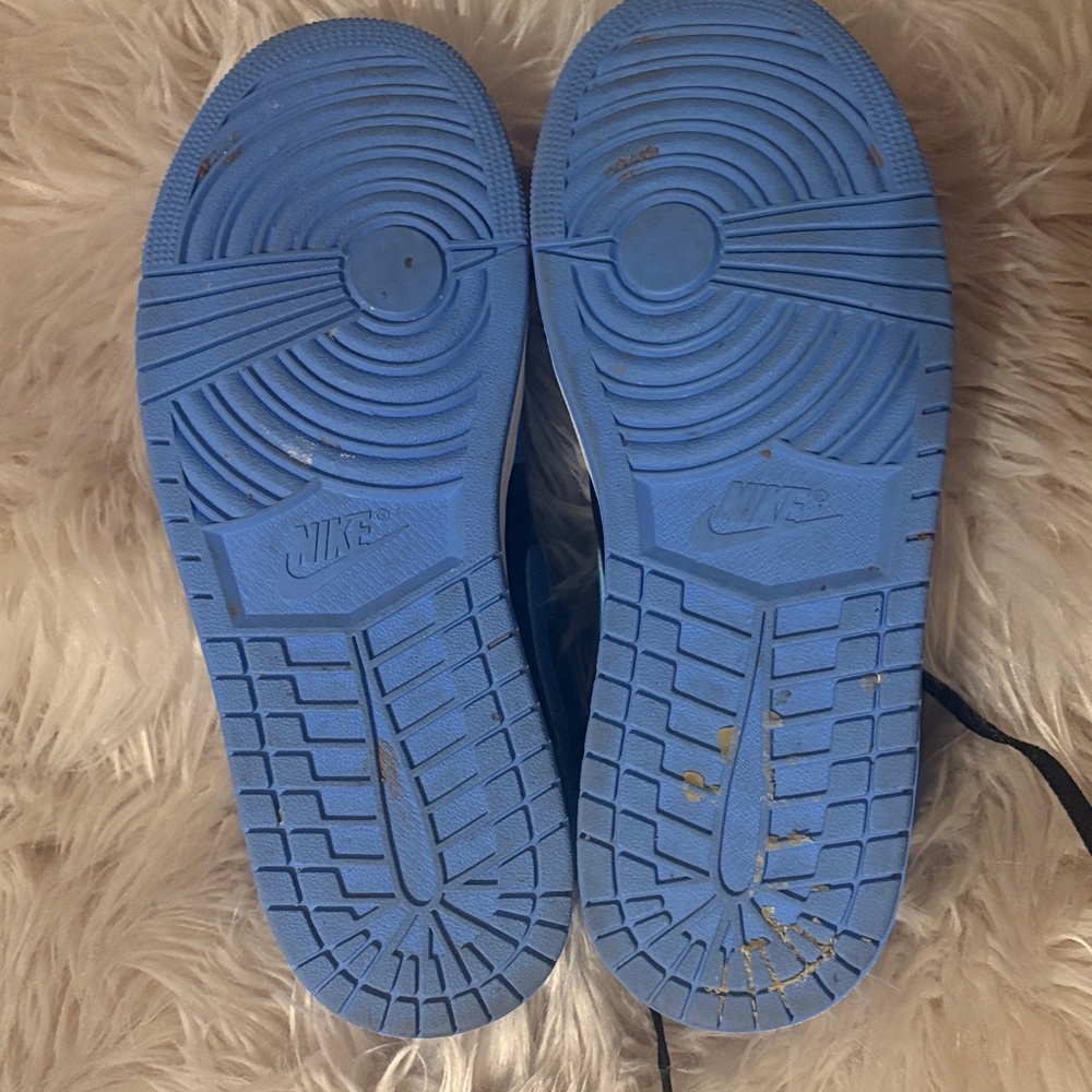 Air Jordan Blue and Black High-Top Sneakers - Picture 6 of 11